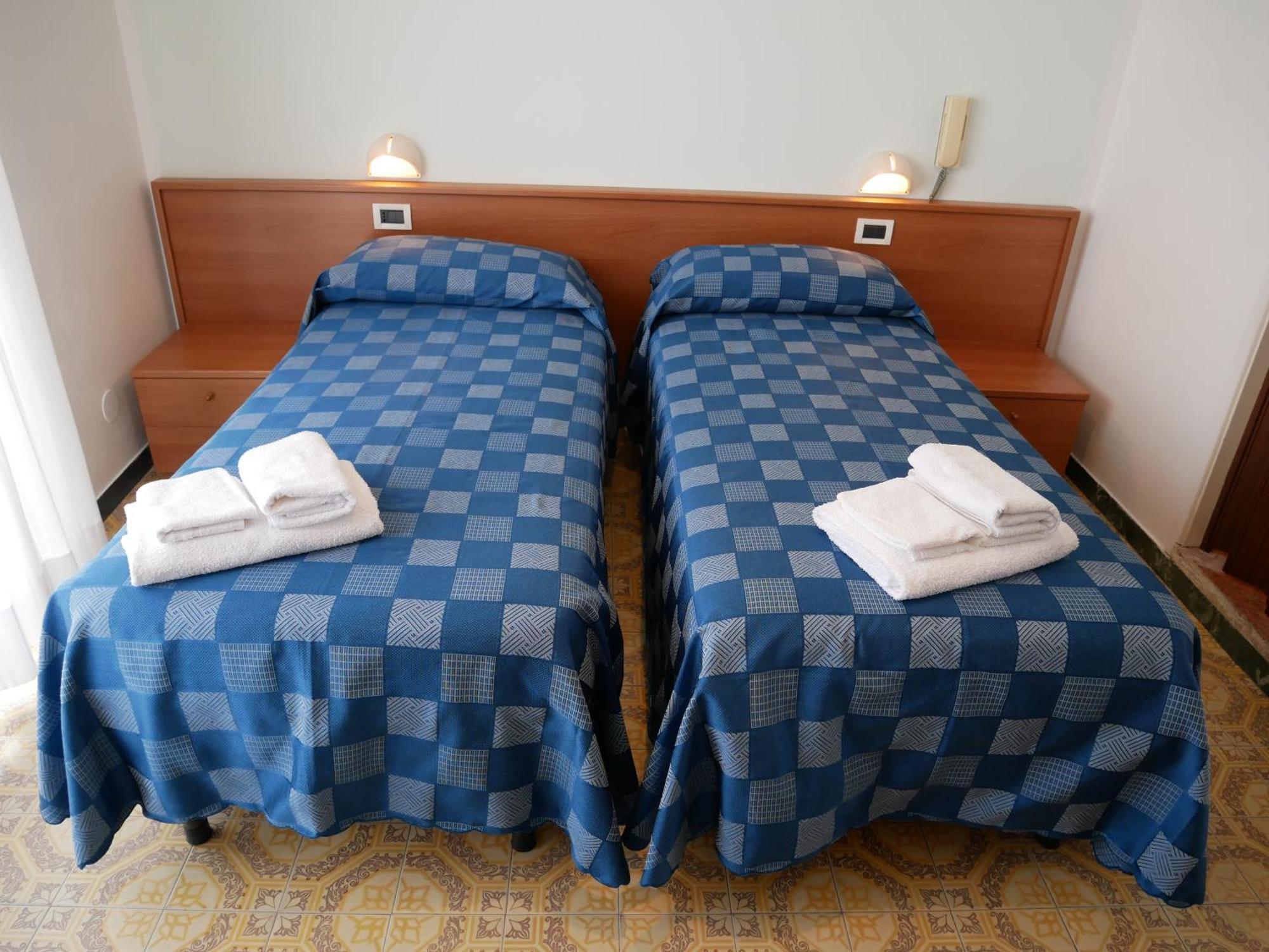 Hotel Jole Marina dʼMarina dʼAndora Esterno foto